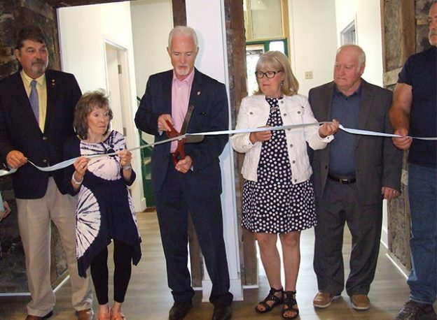 Ribbon cutting at the new Economic Development and Tourism Centre