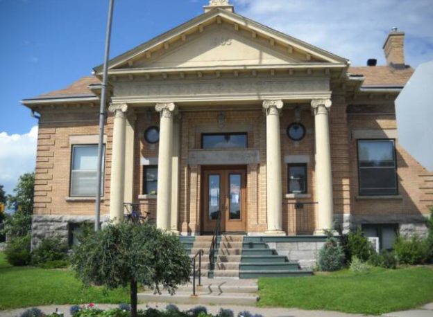 Smiths Falls Public Library