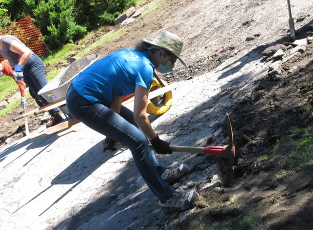 depaving-daniel-street