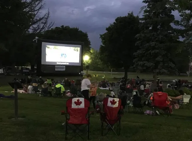 movies-under-the-stars