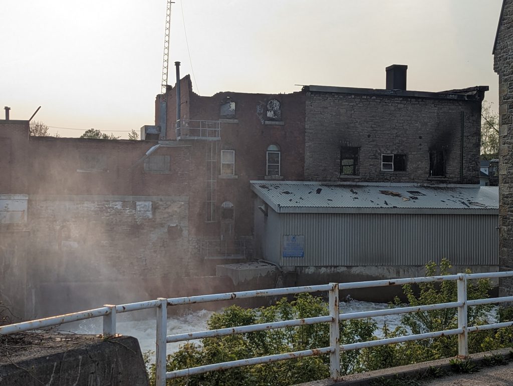 Smiths Falls old water treatment plant fire