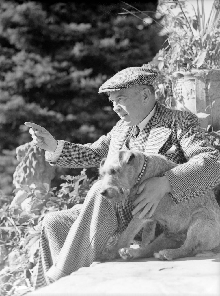 William Lyon Mackenzie King with his dog