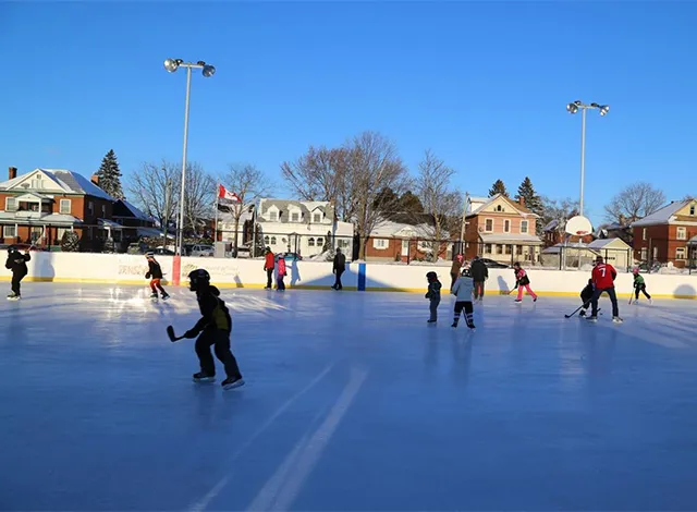 Citizens skating on the Outdoor Gerry Lowe Sens Rink