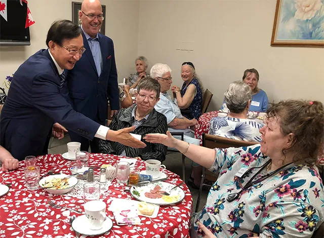 minister cho mpp clark